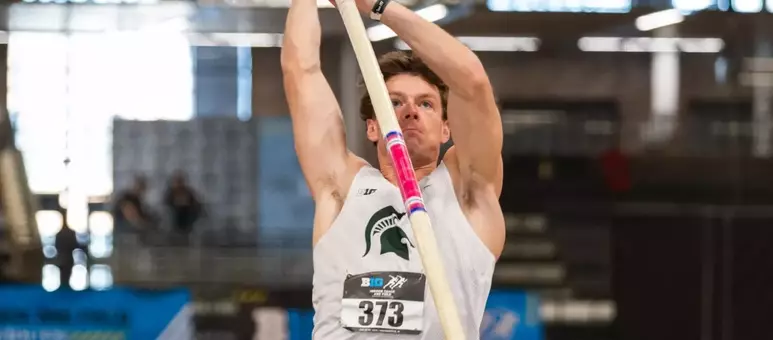 Dylan Terryberry attempt pole vault during indoor season.