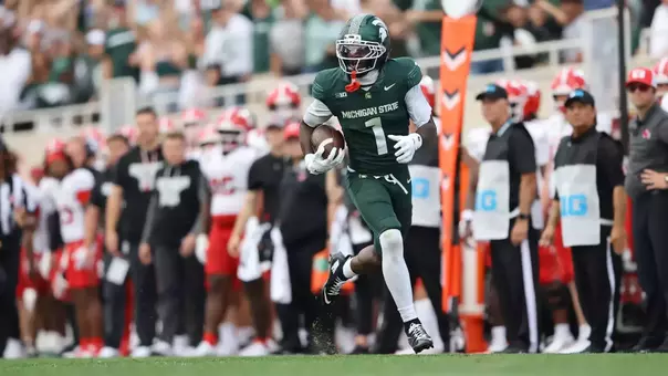 Omari Kelly action vs Youngstown State