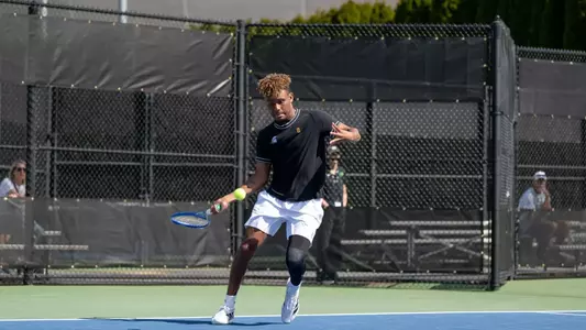 Matthew Forbes action at Oregon.