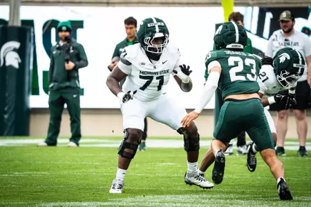 Robert Wright Jr. lines up on offense at the 2026 Spring Showcase in Spartan Stadium.