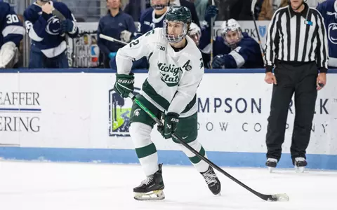 Patrick Geary plays the puck at Penn State during the 2025-26 season