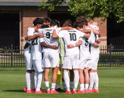2026 team huddles before game