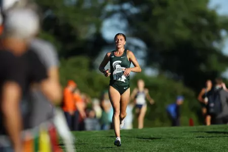 Taylor Pangburn competes at the Spartan Invite