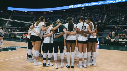 VB huddle vs. Drake 2026