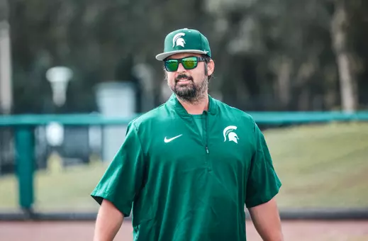 Daniel Schlereth action photo logo swapped from USF
