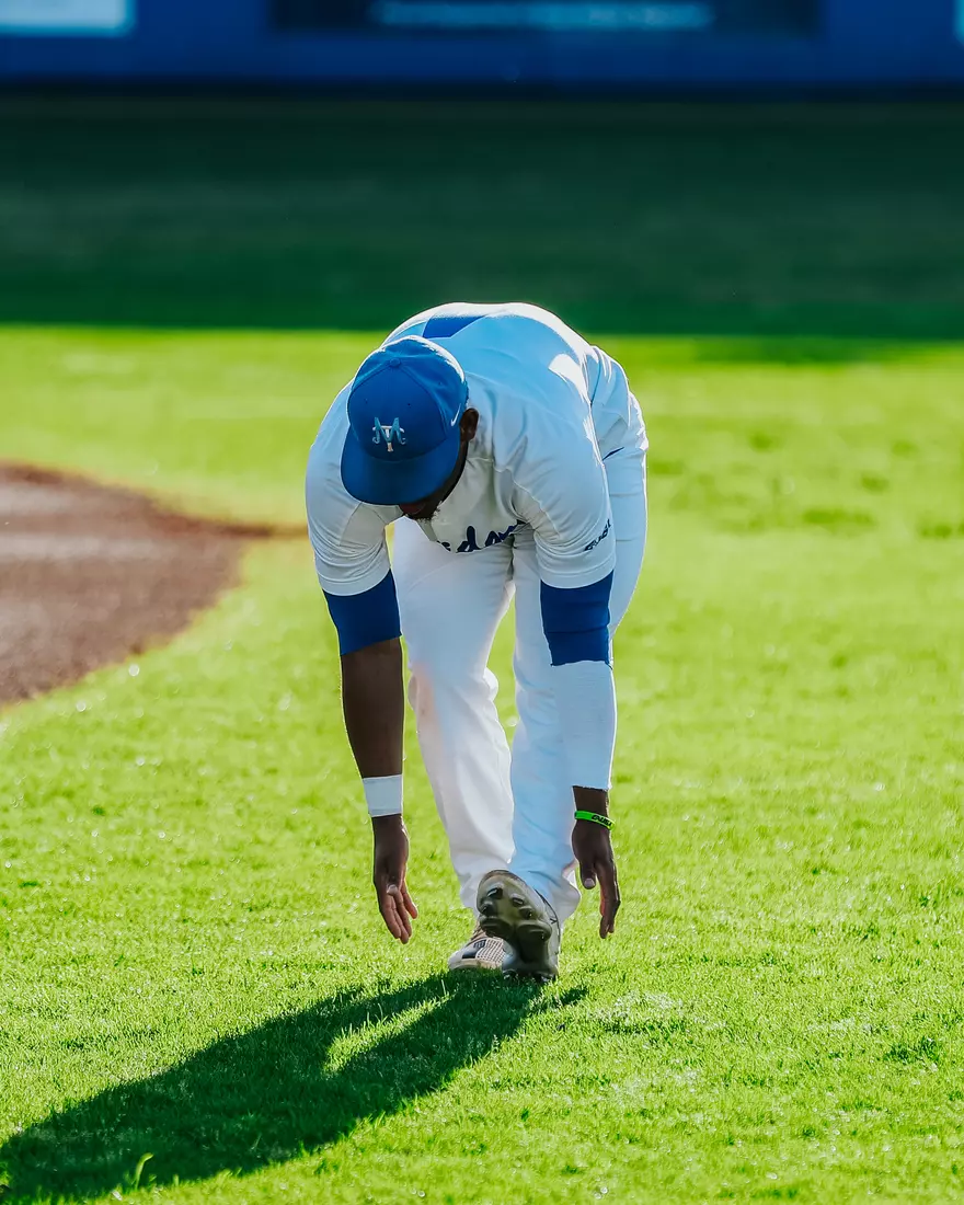 @MT_Baseball vs. Charlotte