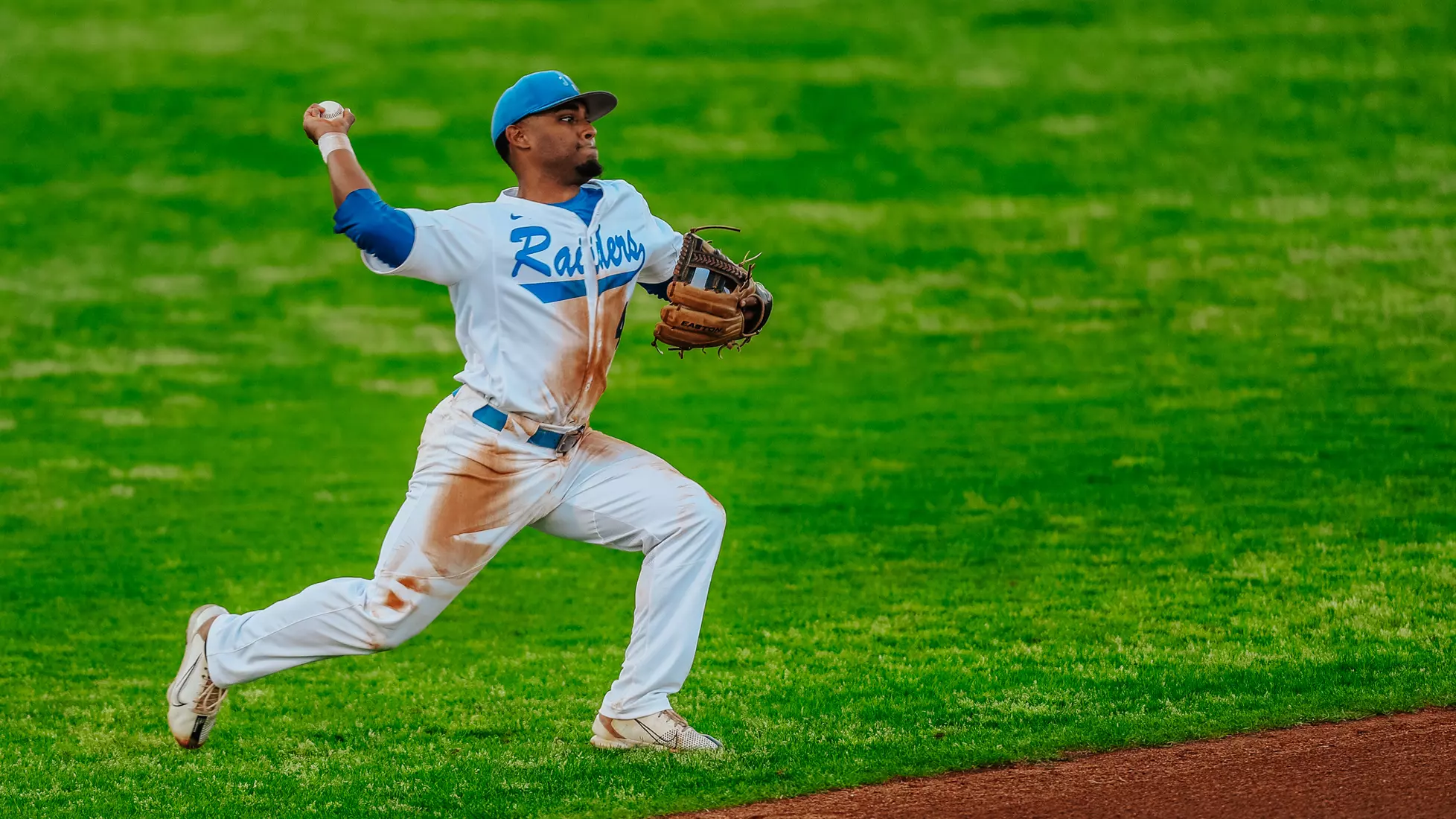 @MT_Baseball vs. Charlotte