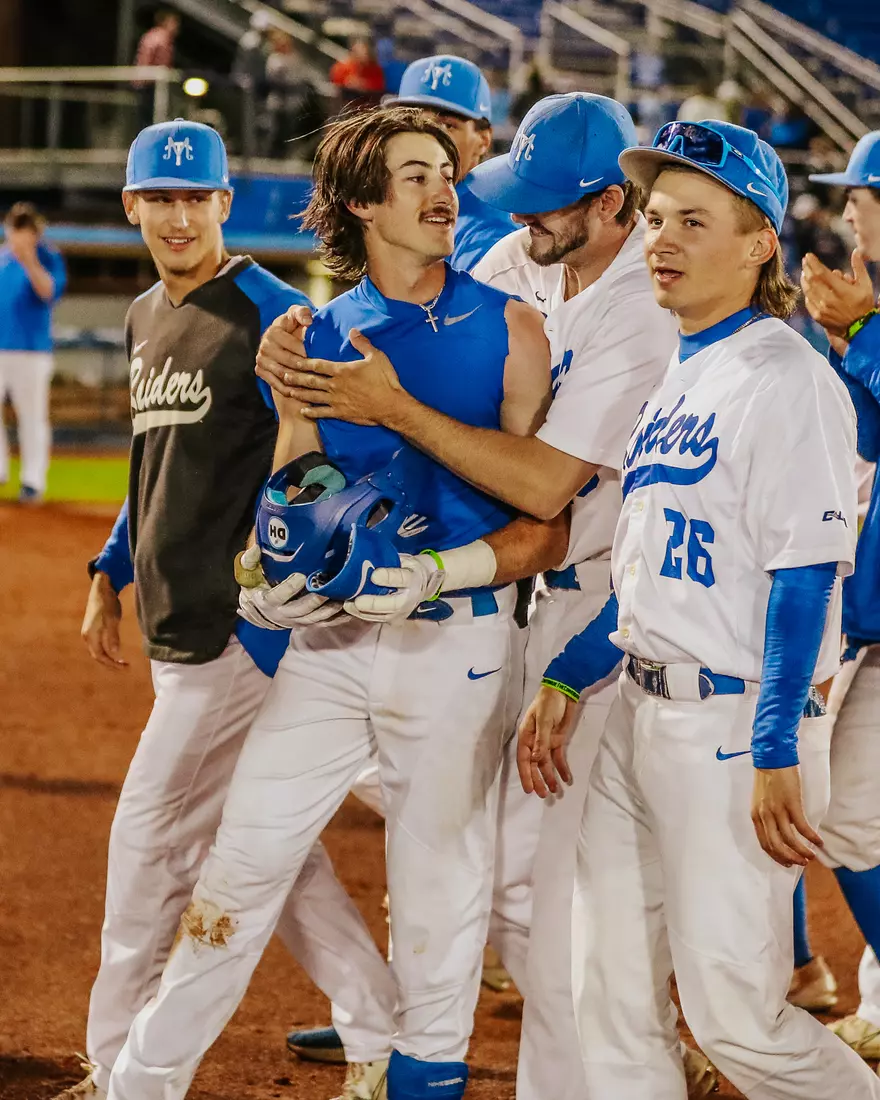 @MT_Baseball vs. Charlotte