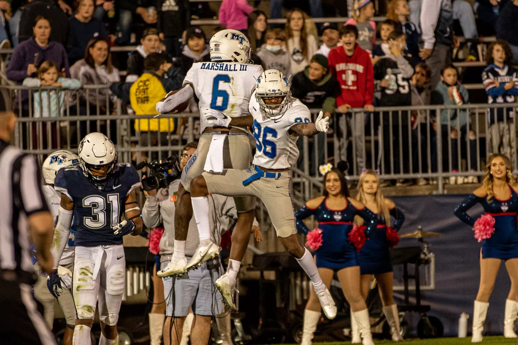 Blue Raider Football at University of Connecticut - Oct. 22, 2021 - Result MT 44 UCONN 13