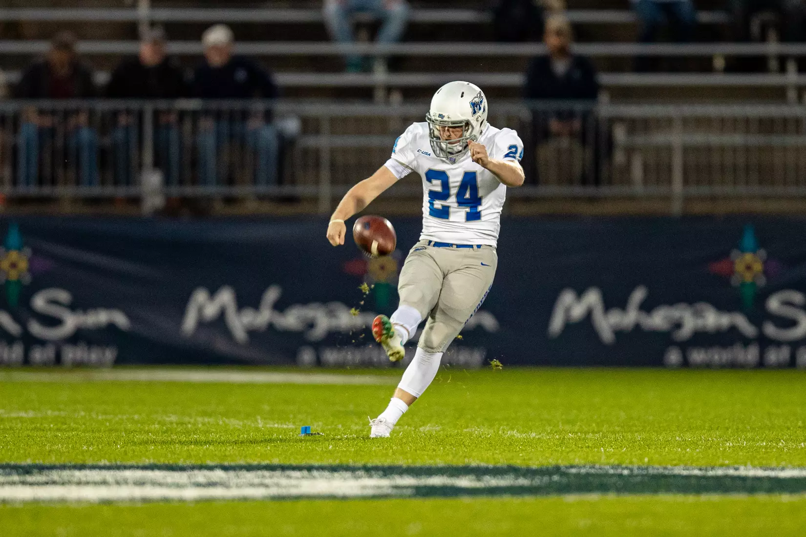 Blue Raider Football at University of Connecticut - Oct. 22, 2021 - Result MT 44 UCONN 13