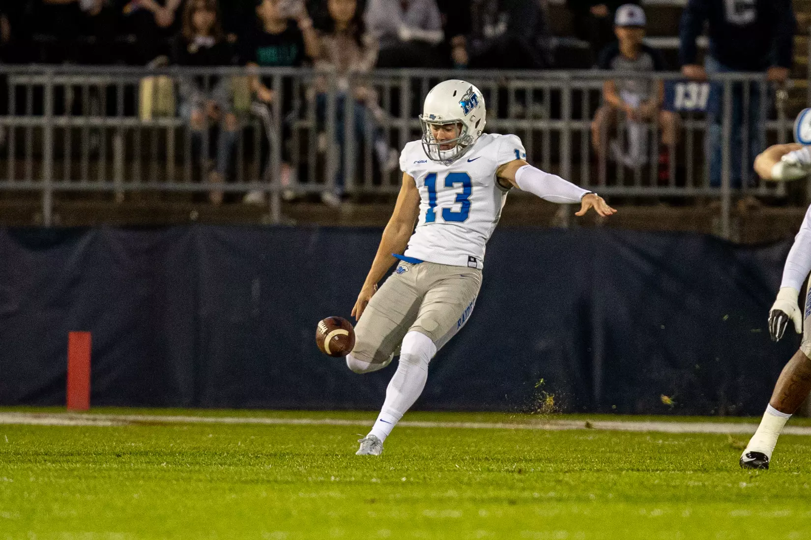 Blue Raider Football at University of Connecticut - Oct. 22, 2021 - Result MT 44 UCONN 13