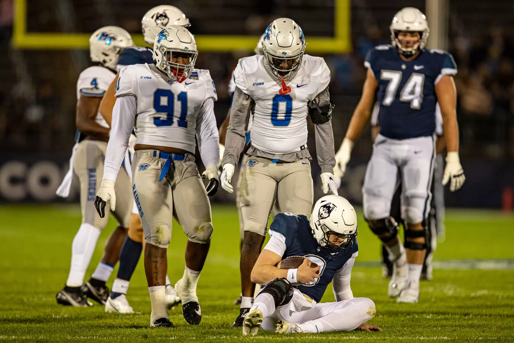Blue Raider Football at University of Connecticut - Oct. 22, 2021 - Result MT 44 UCONN 13