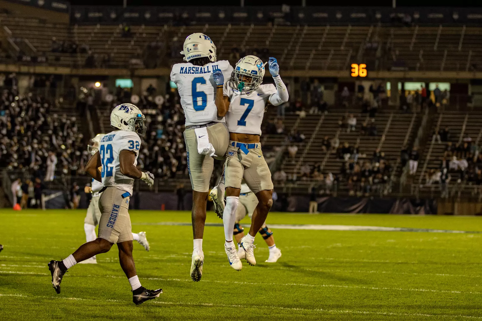 Blue Raider Football at University of Connecticut - Oct. 22, 2021 - Result MT 44 UCONN 13