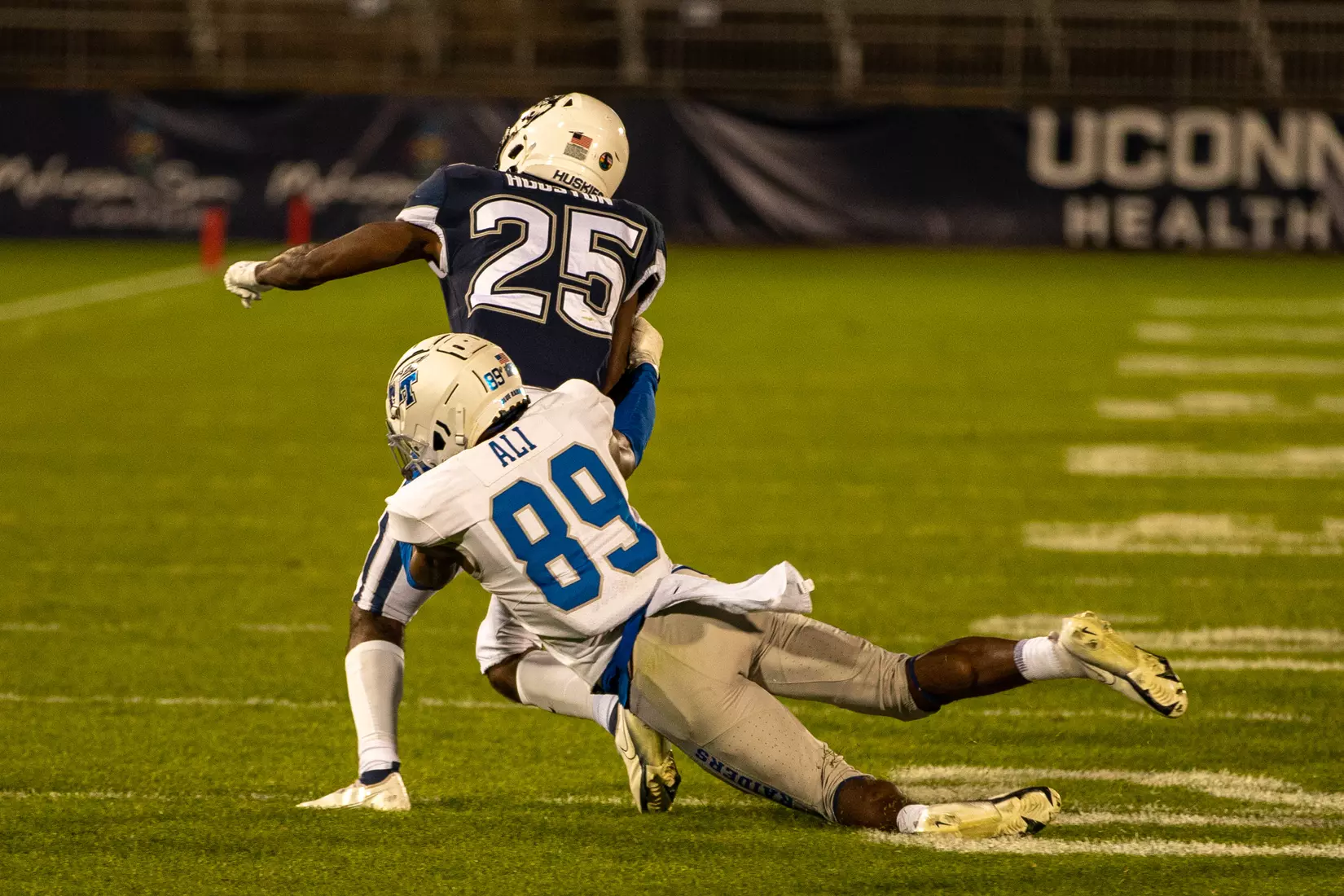 Blue Raider Football at University of Connecticut - Oct. 22, 2021 - Result MT 44 UCONN 13