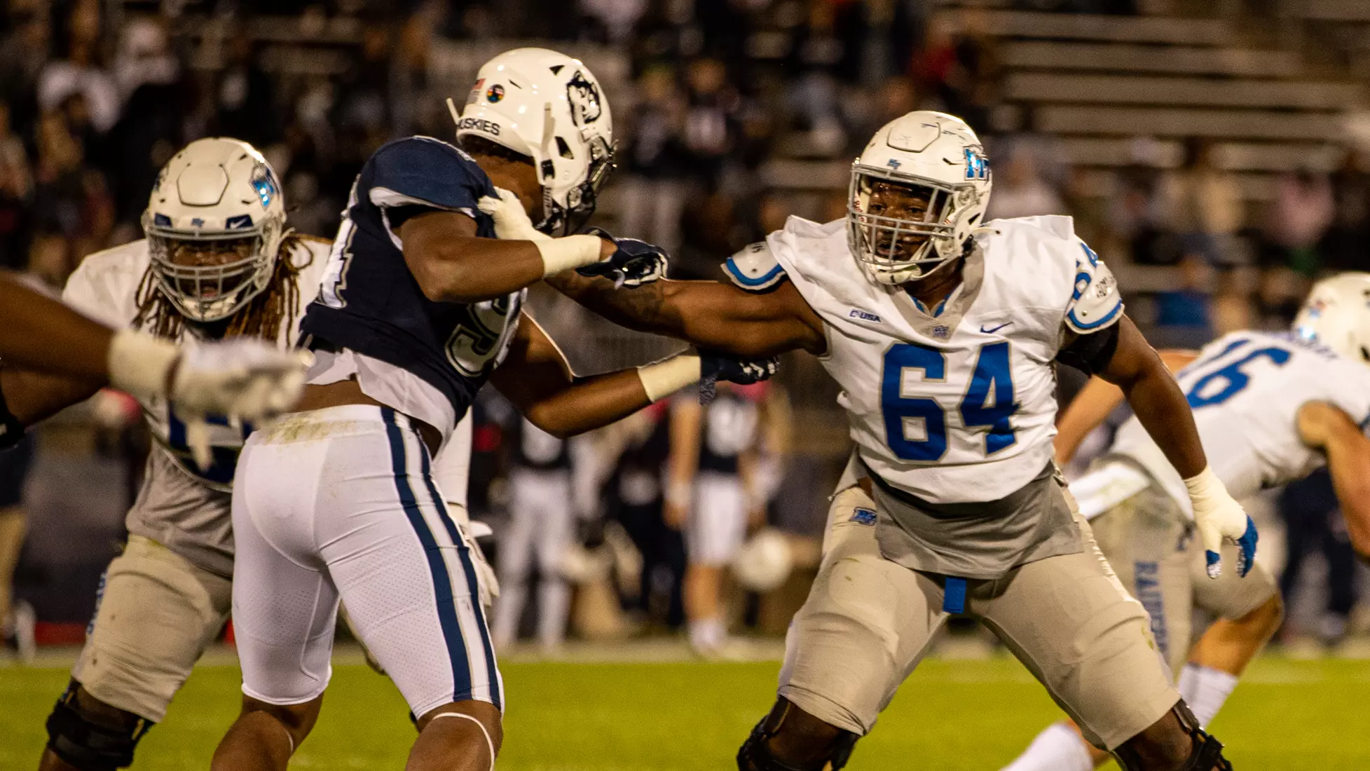 Blue Raider Football at University of Connecticut - Oct. 22, 2021 - Result MT 44 UCONN 13