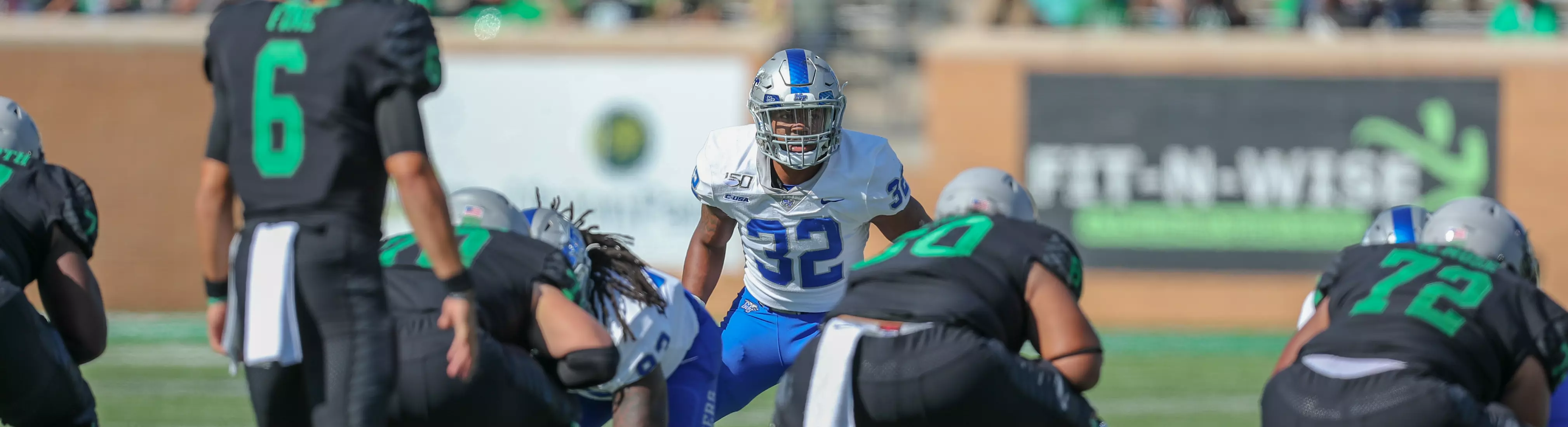 Melton reading the QB