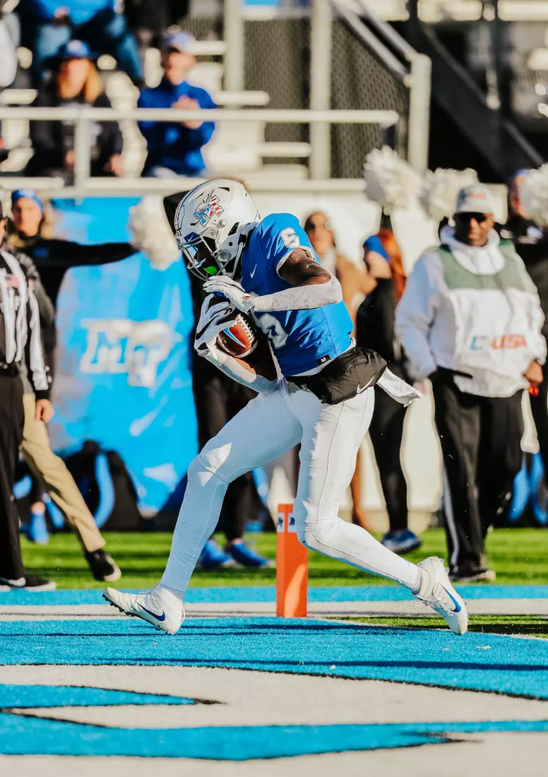 @MT_FB vs FIU, Salute to Veterans, 11/13/21
