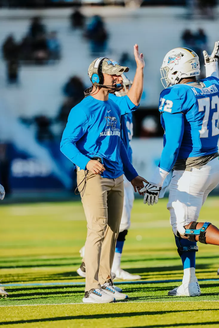 @MT_FB vs FIU, Salute to Veterans, 11/13/21