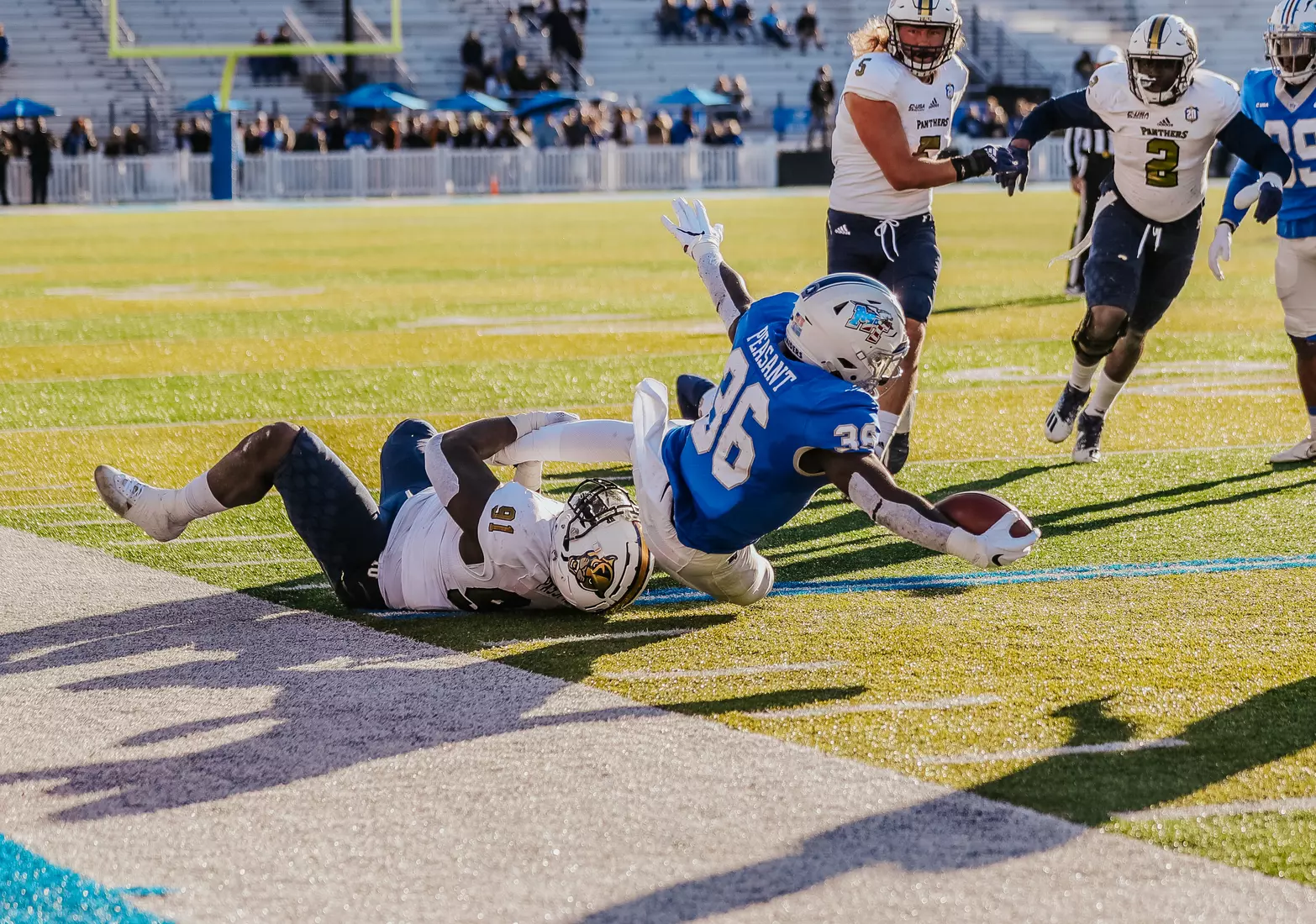 @MT_FB vs FIU, Salute to Veterans, 11/13/21