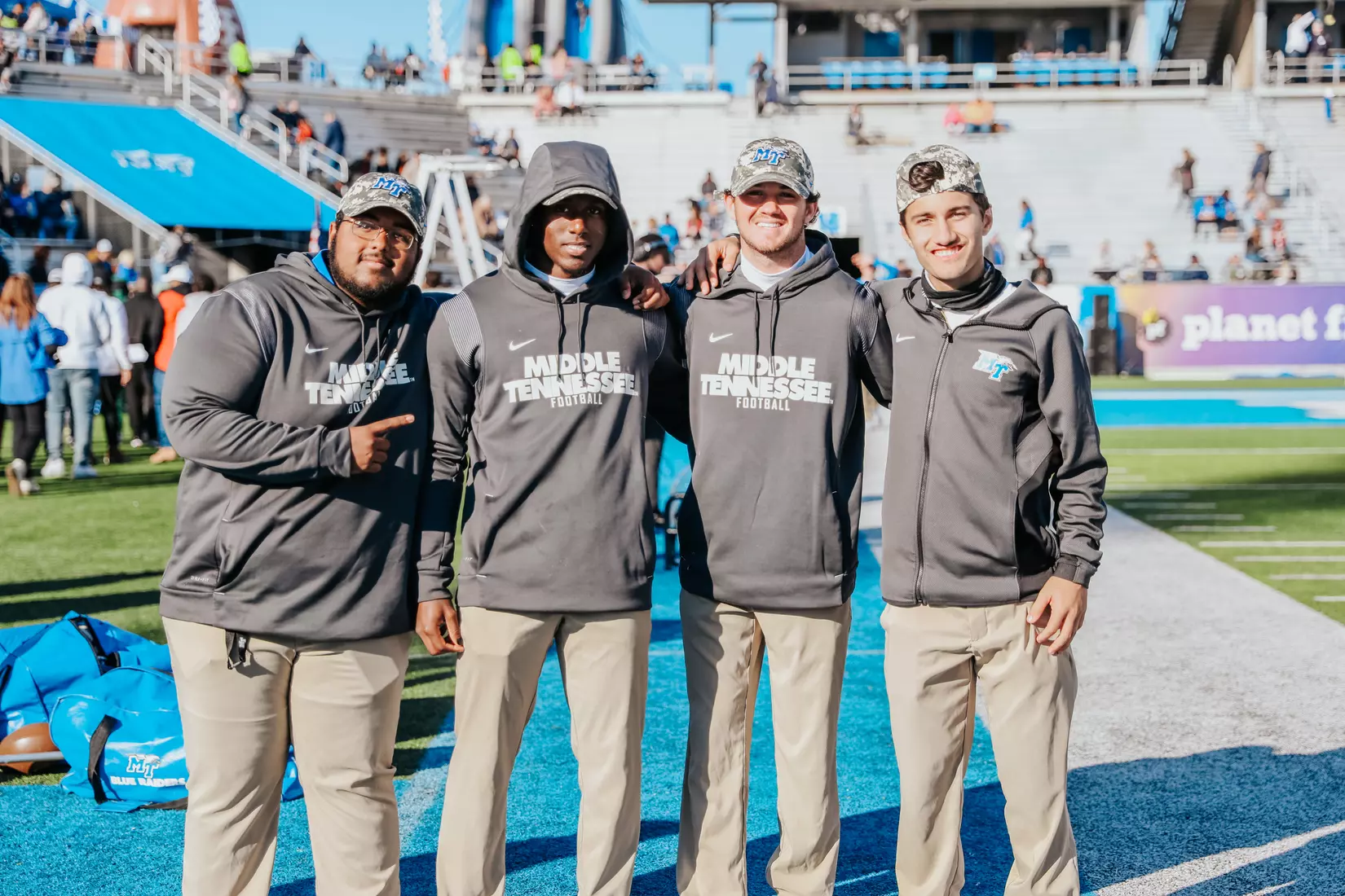 @MT_FB vs FIU, Salute to Veterans, 11/13/21