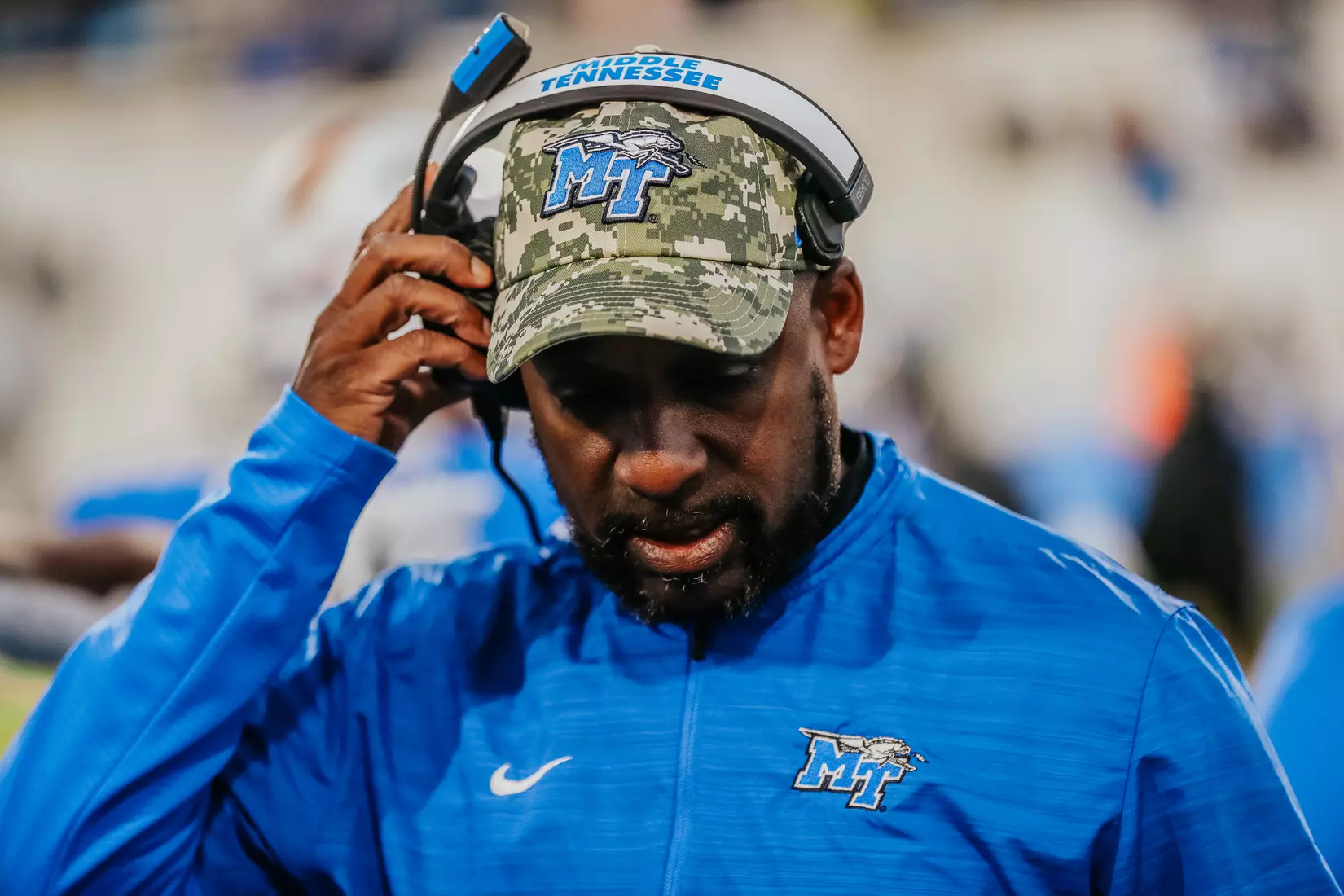 @MT_FB vs FIU, Salute to Veterans, 11/13/21