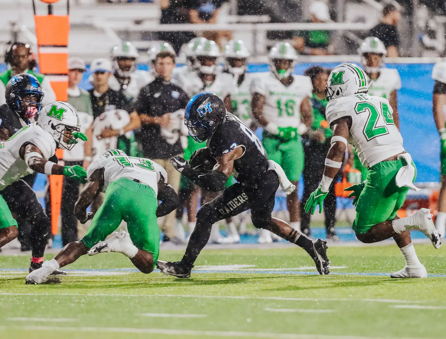 @MT_FB vs Marshall, 33-28, 10/02/21