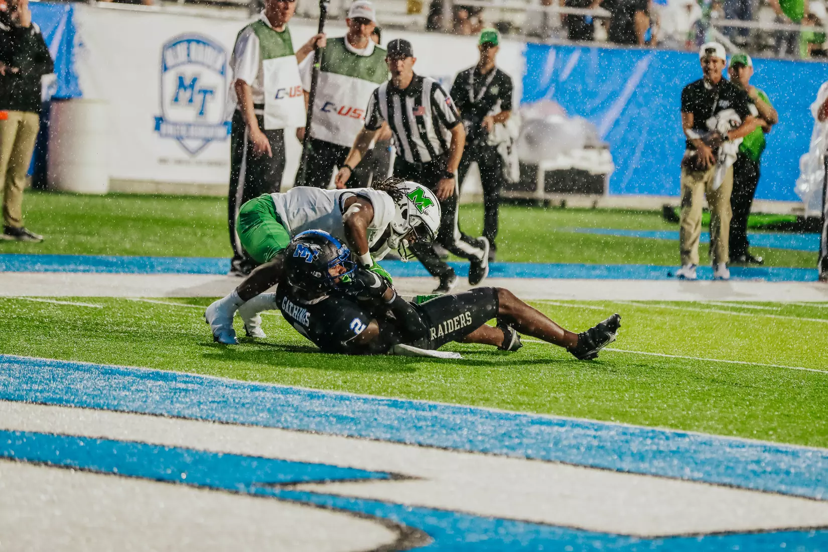 @MT_FB vs Marshall, 33-28, 10/02/21