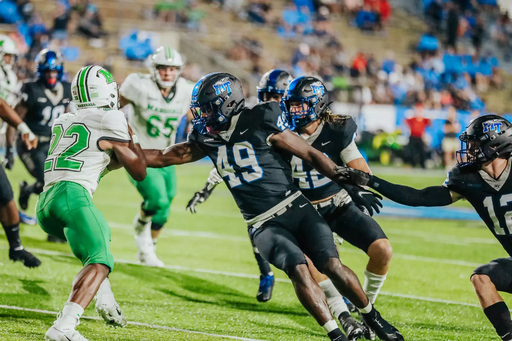 @MT_FB vs Marshall, 33-28, 10/02/21