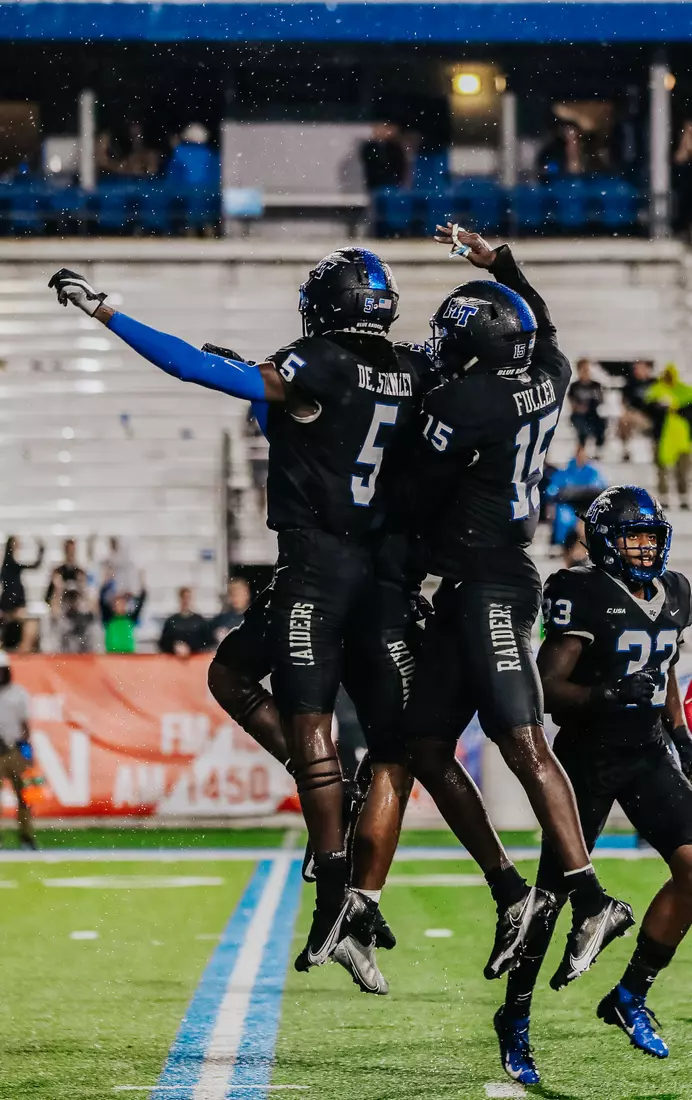 @MT_FB vs Marshall, 33-28, 10/02/21