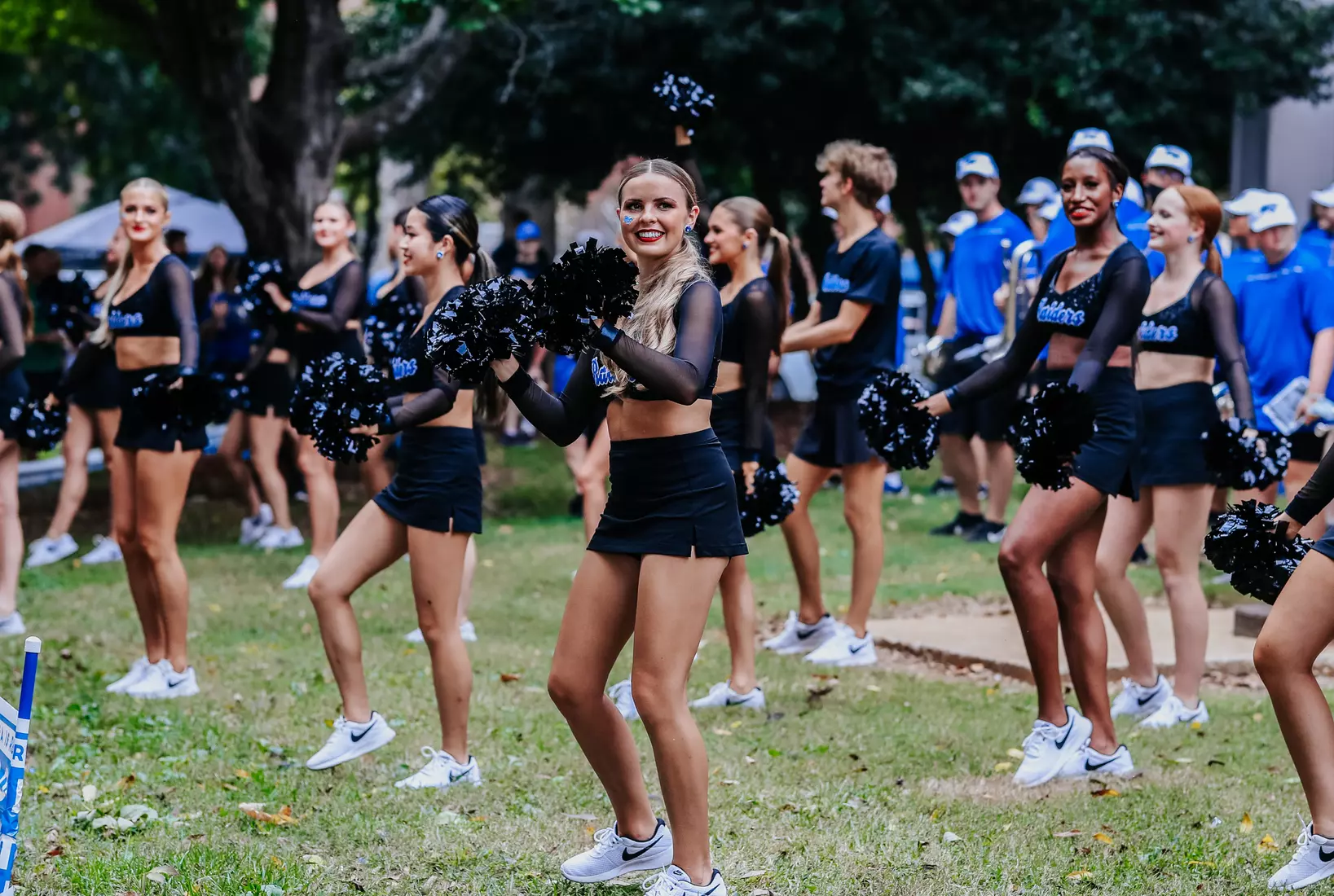 @MT_FB vs Marshall, 33-28, 10/02/21