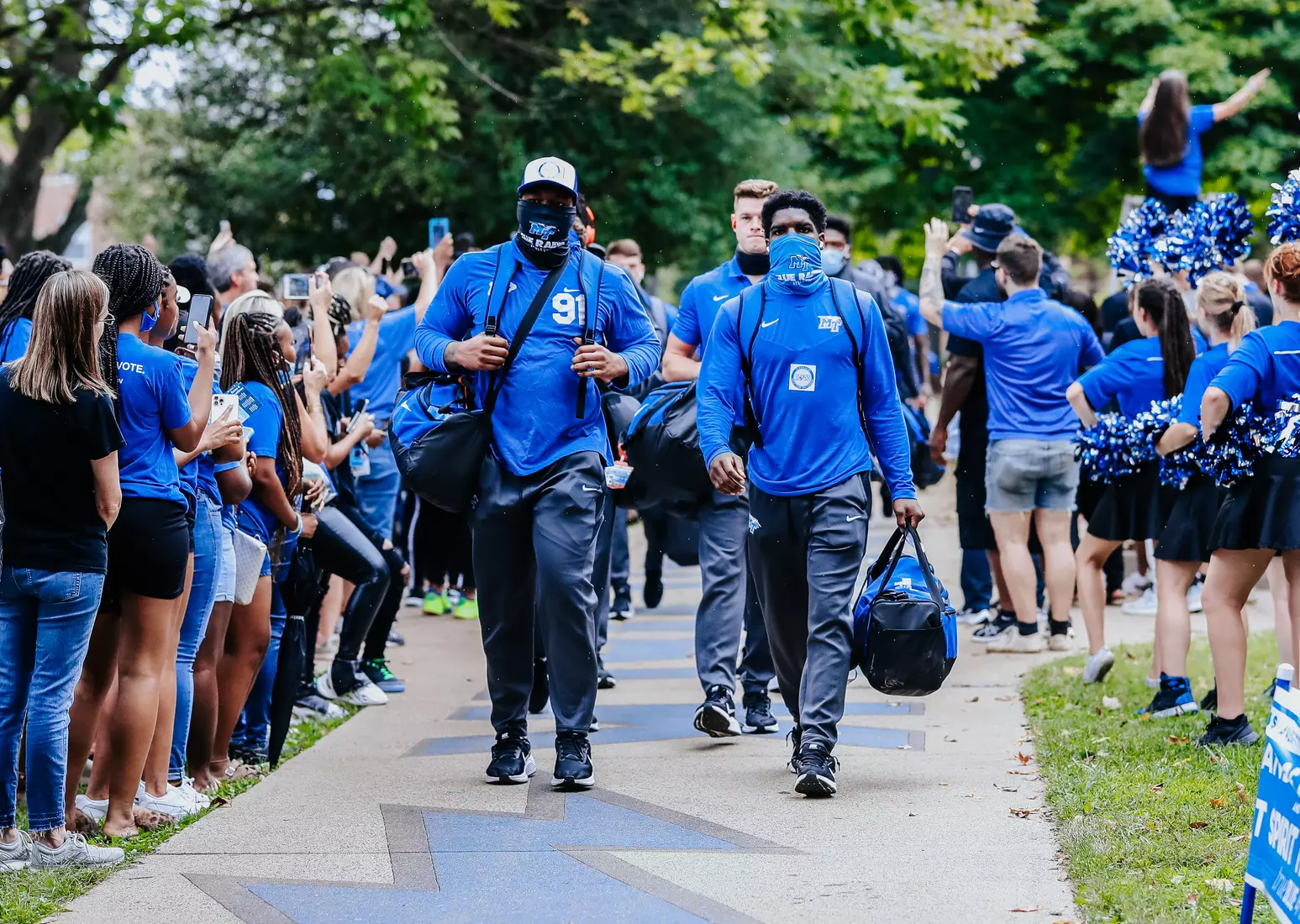 @MT_FB vs Marshall, 33-28, 10/02/21