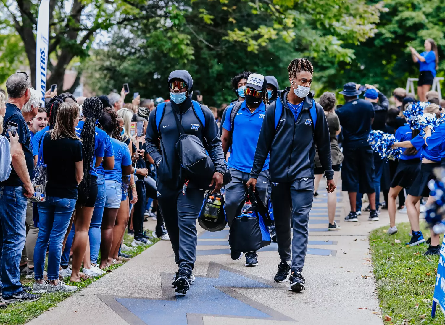 @MT_FB vs Marshall, 33-28, 10/02/21