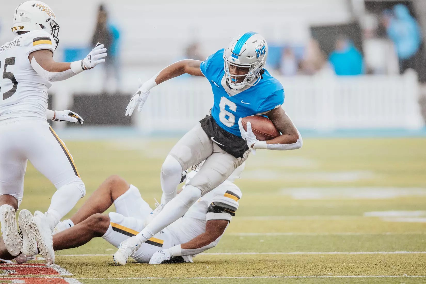 @MT_FB vs Southern Miss, 10/30/21