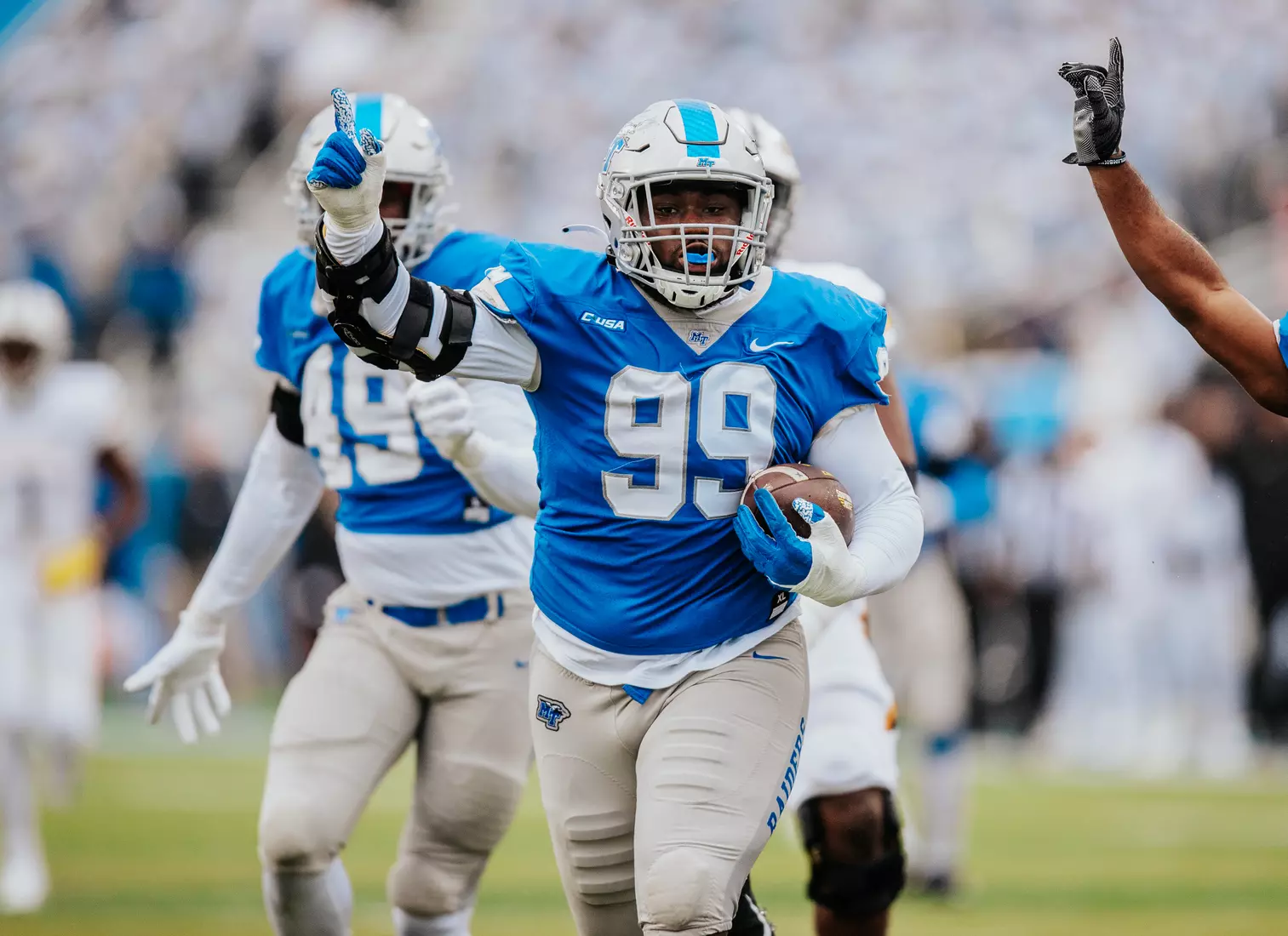 @MT_FB vs Southern Miss, 10/30/21