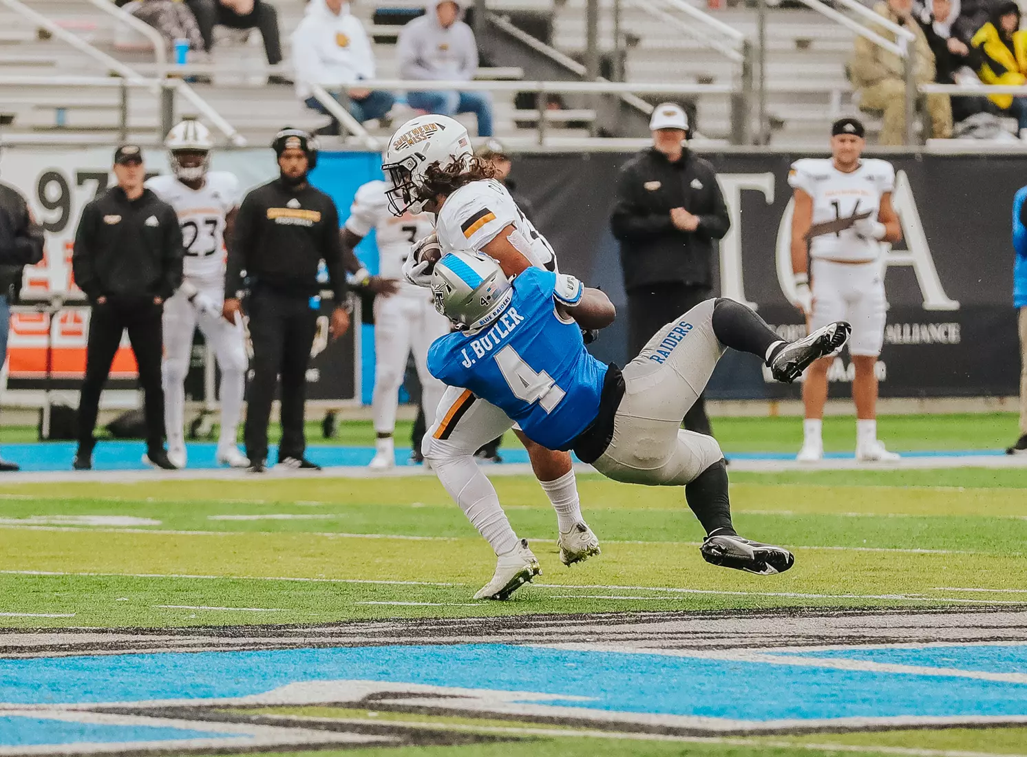 @MT_FB vs Southern Miss, 10/30/21