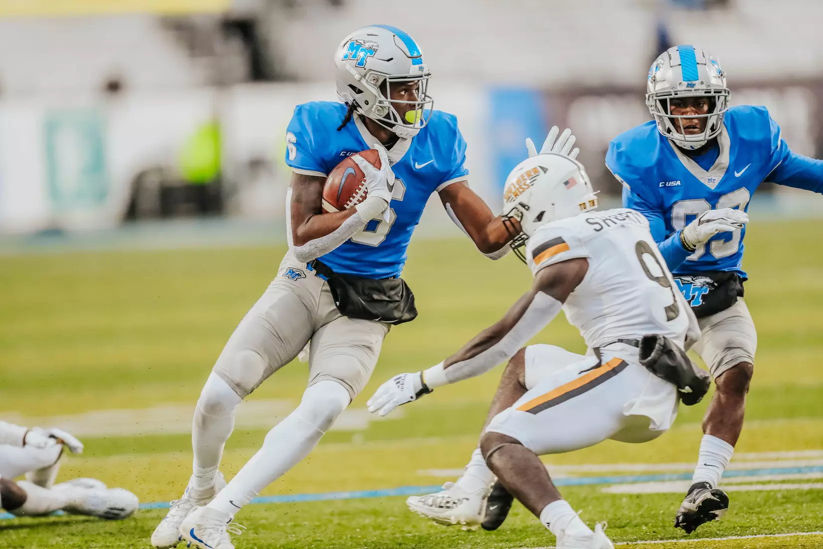 @MT_FB vs Southern Miss, 10/30/21