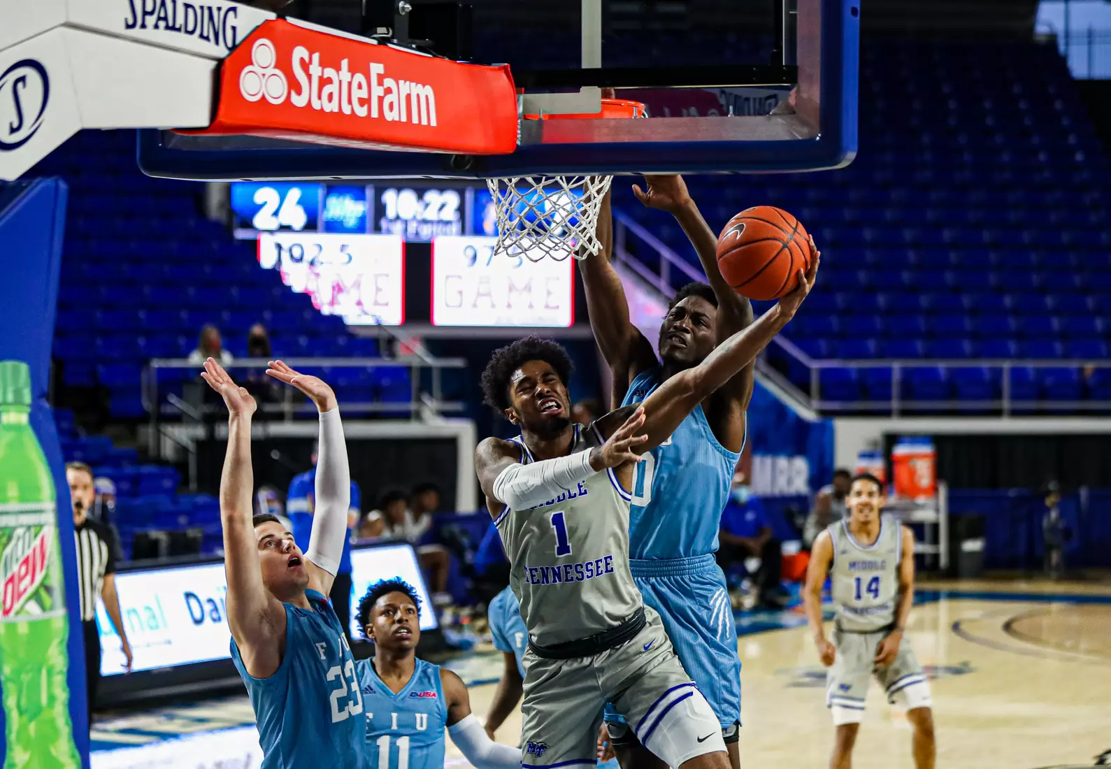 @MT_MBB vs FIU