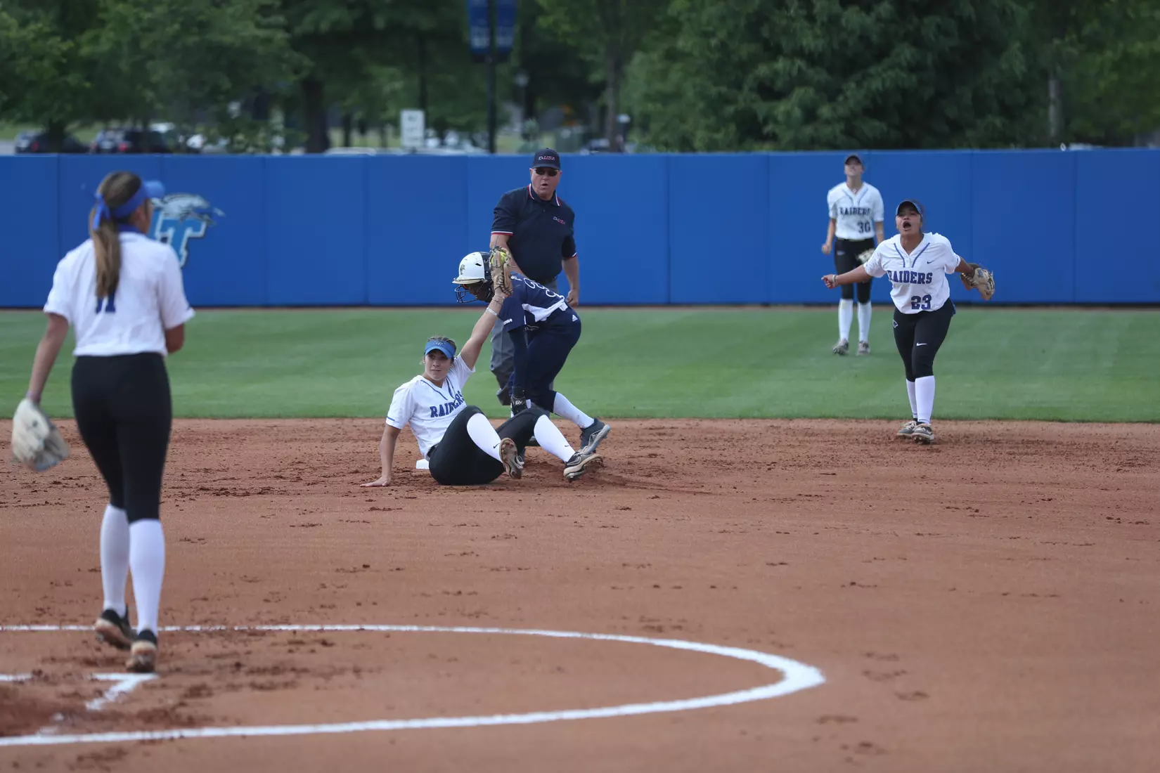 @MT_Softball vs FIU Day 1