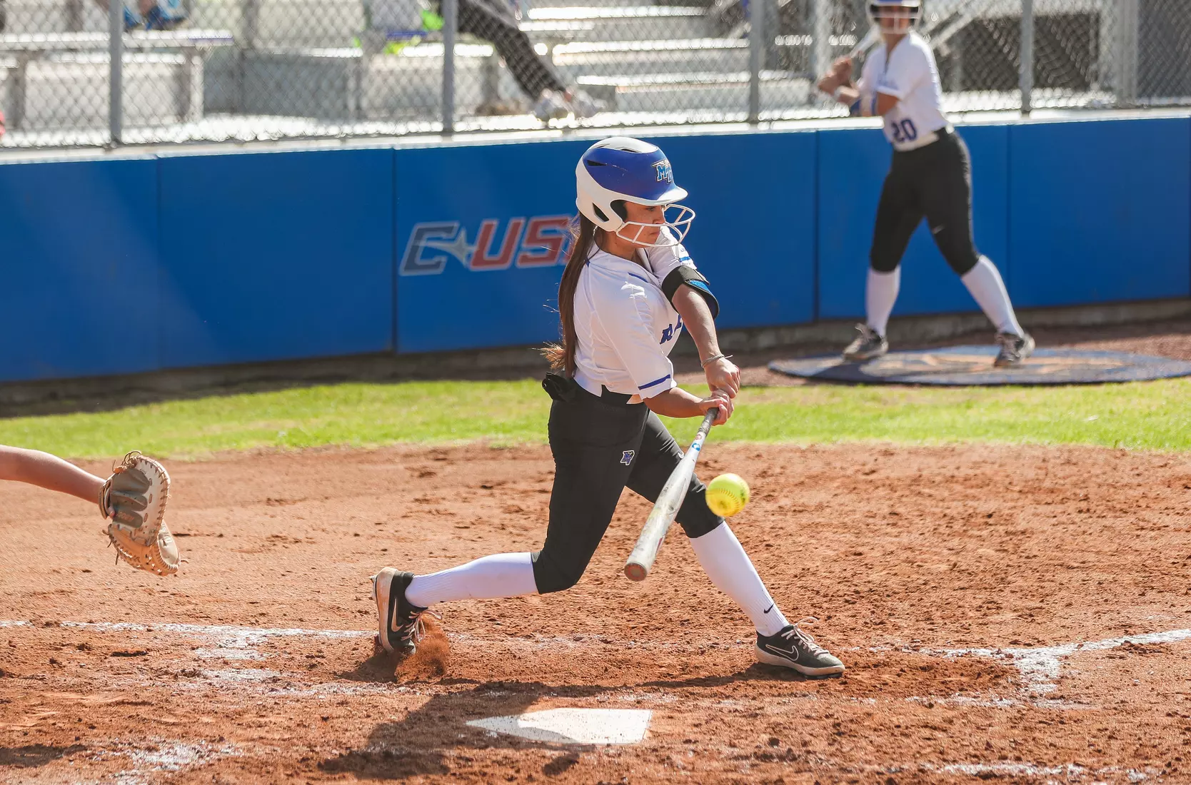 @MT_Softball vs FIU Day 1