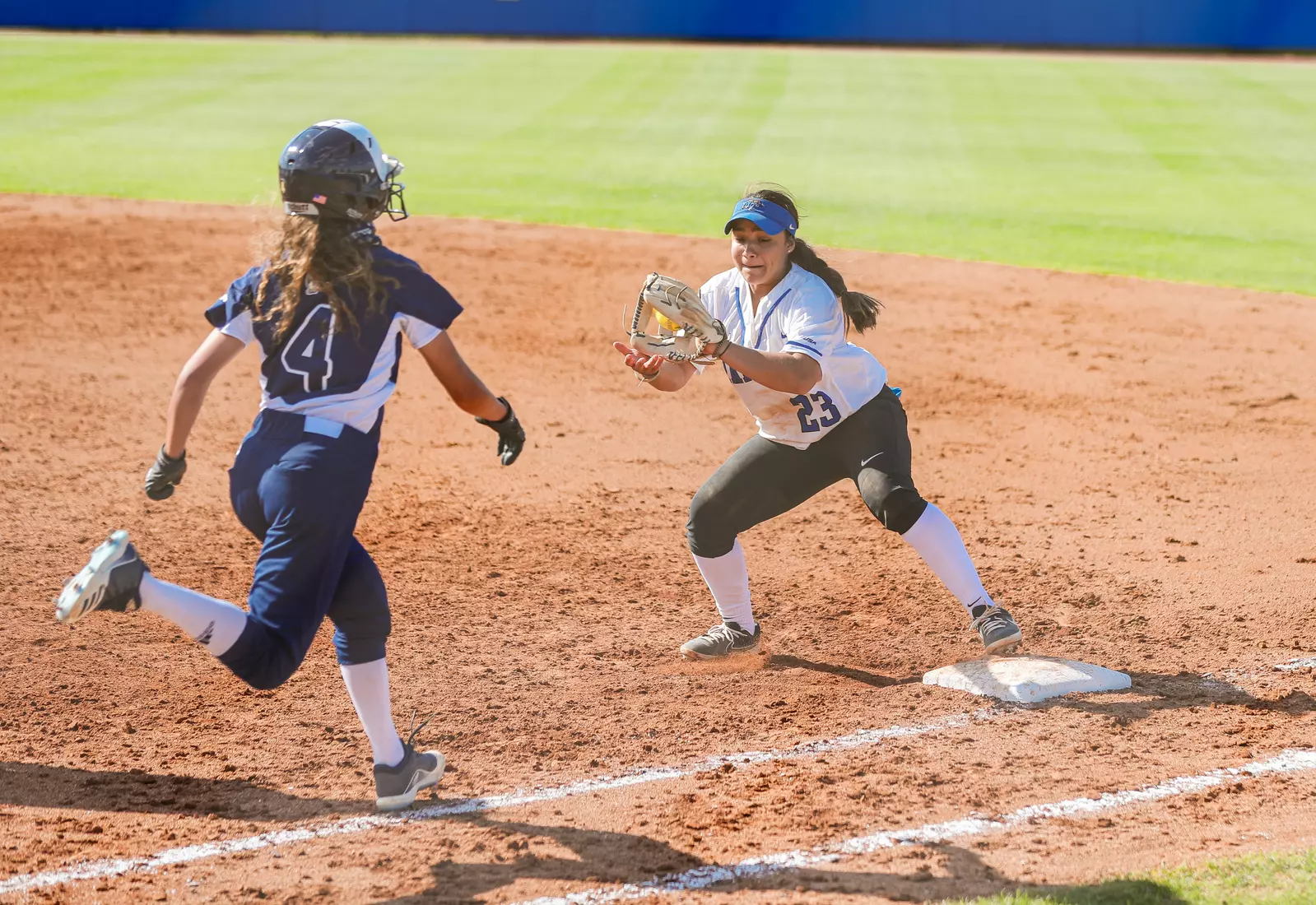 @MT_Softball vs FIU Day 1