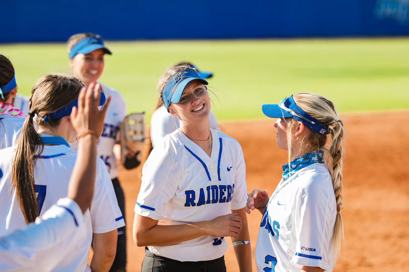 @MT_Softball vs FIU Day 1
