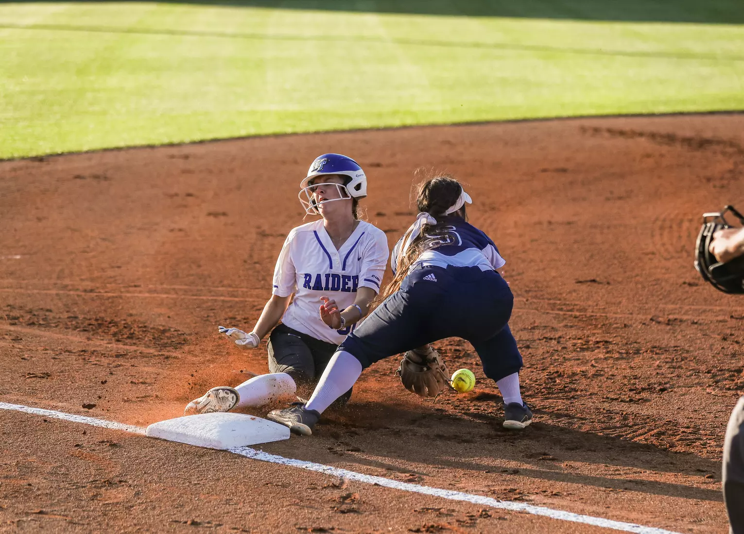 @MT_Softball vs FIU Day 1