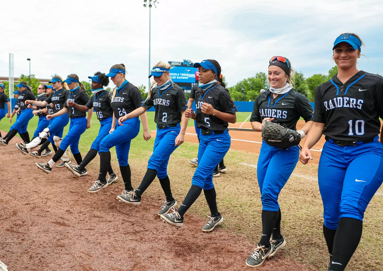 @MT_Softball vs FIU Day 2