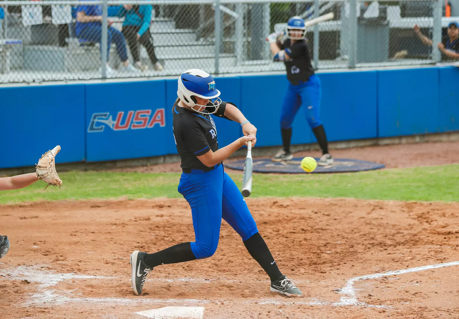 @MT_Softball vs FIU Day 2