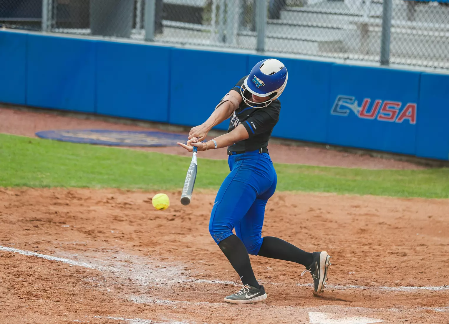 @MT_Softball vs FIU Day 2