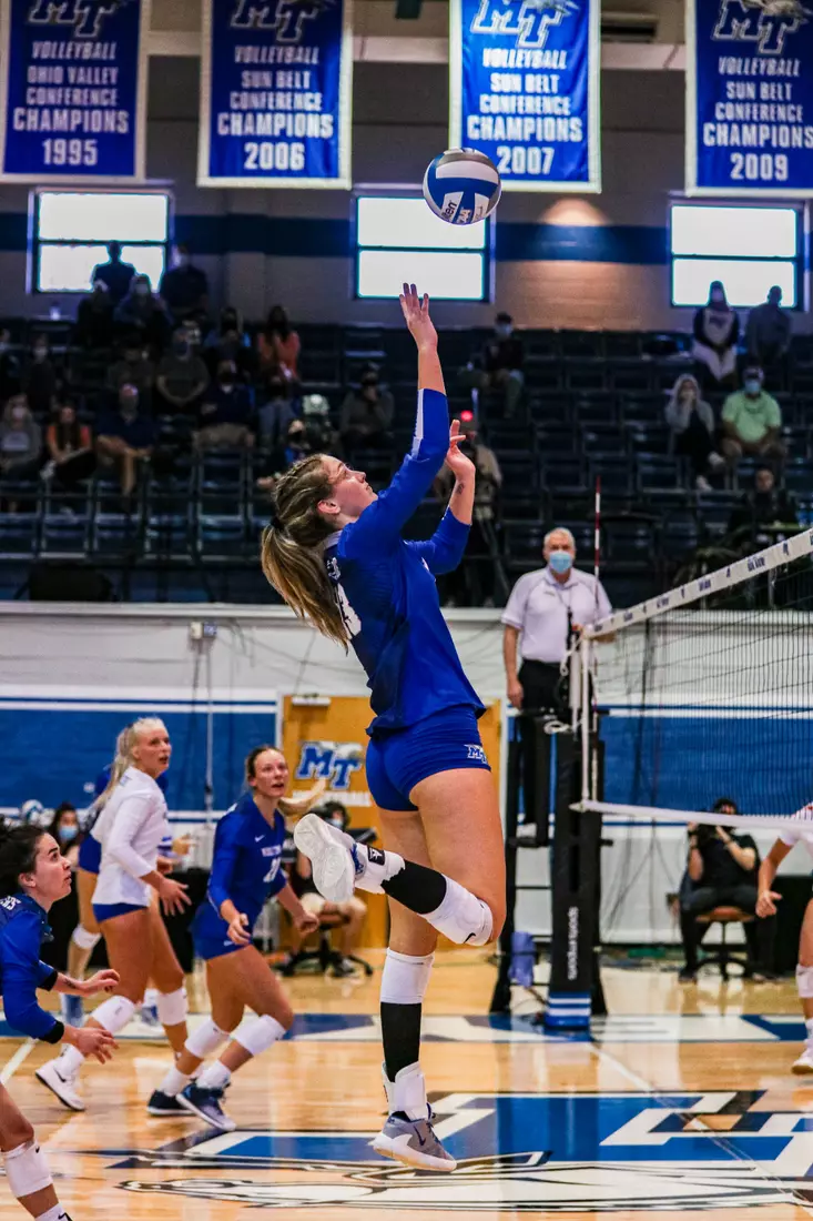 @MT_Volleyball vs WKU