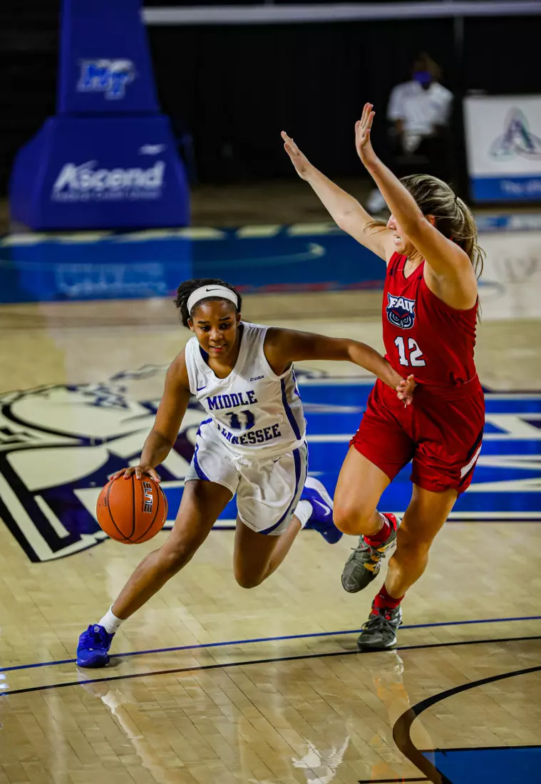 @MT_WBB vs FAU