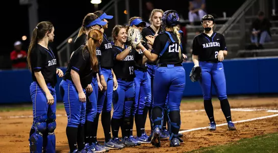 Softball vs. APSU