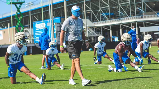 Coach Stockstill at fall camp