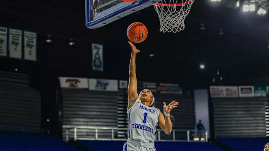 Anastasia Hayes vs. USM